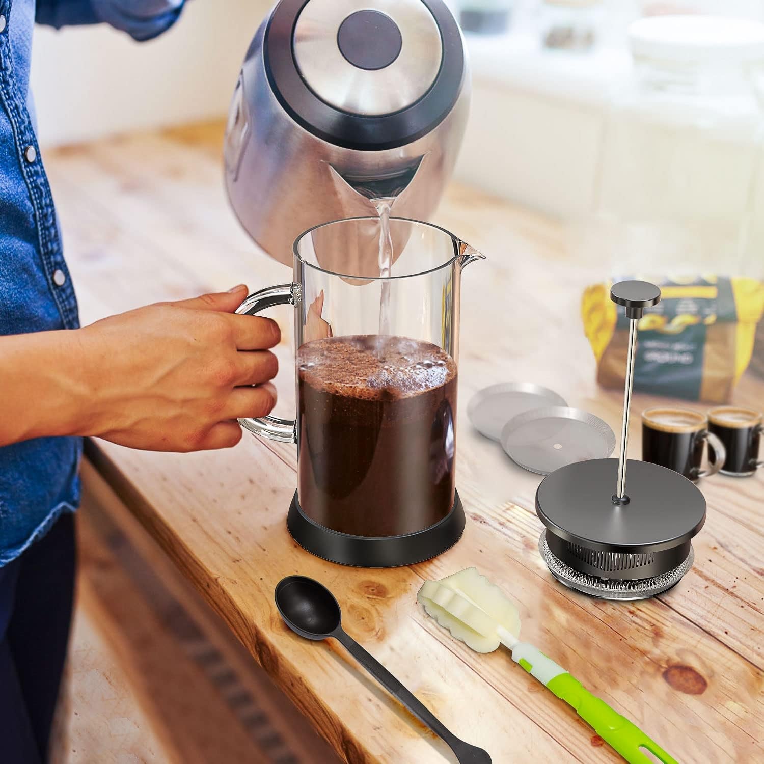 Glass French Press Coffee Maker with 4 Filter, 20Oz French Coffee Press with Glass Handle and Non-Slip Silicone Base Precise Scale, Easy to Clean, Durable Heat Resistant